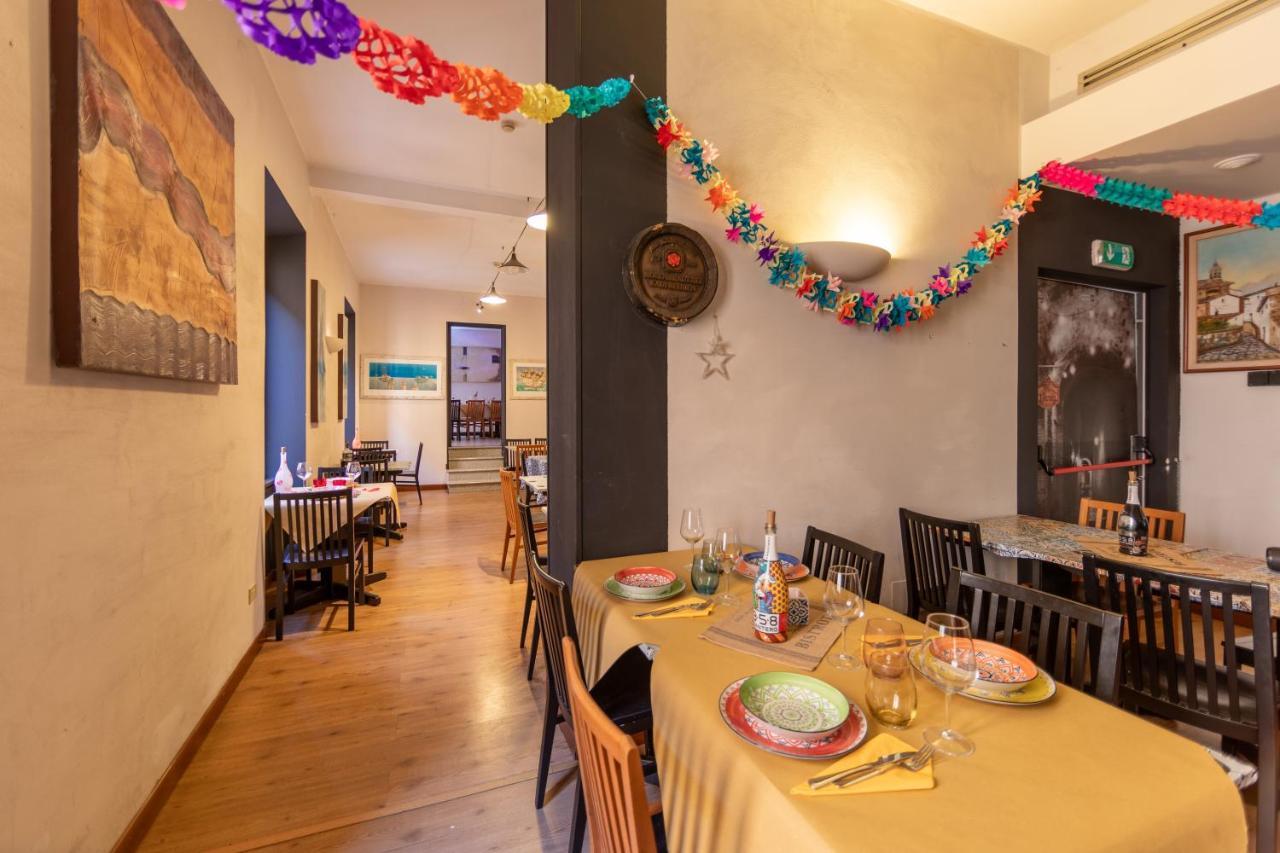 Treia Hotel Grimaldi מראה חיצוני תמונה