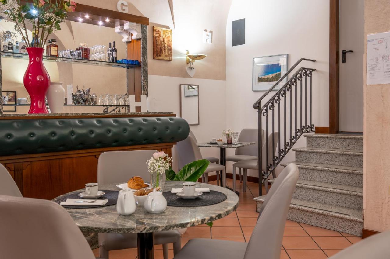 Treia Hotel Grimaldi מראה חיצוני תמונה